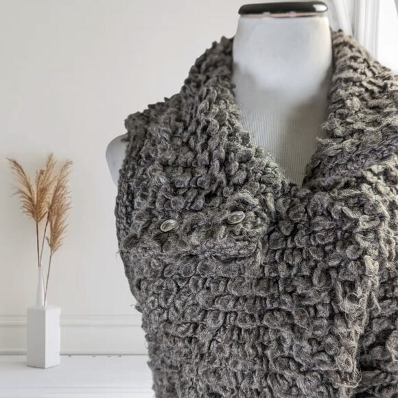 IRO Paris Catleen Boucle Knit Vest Gray Sleeveless Cowl Neck Layering Sweater 36 - Picture 3 of 16